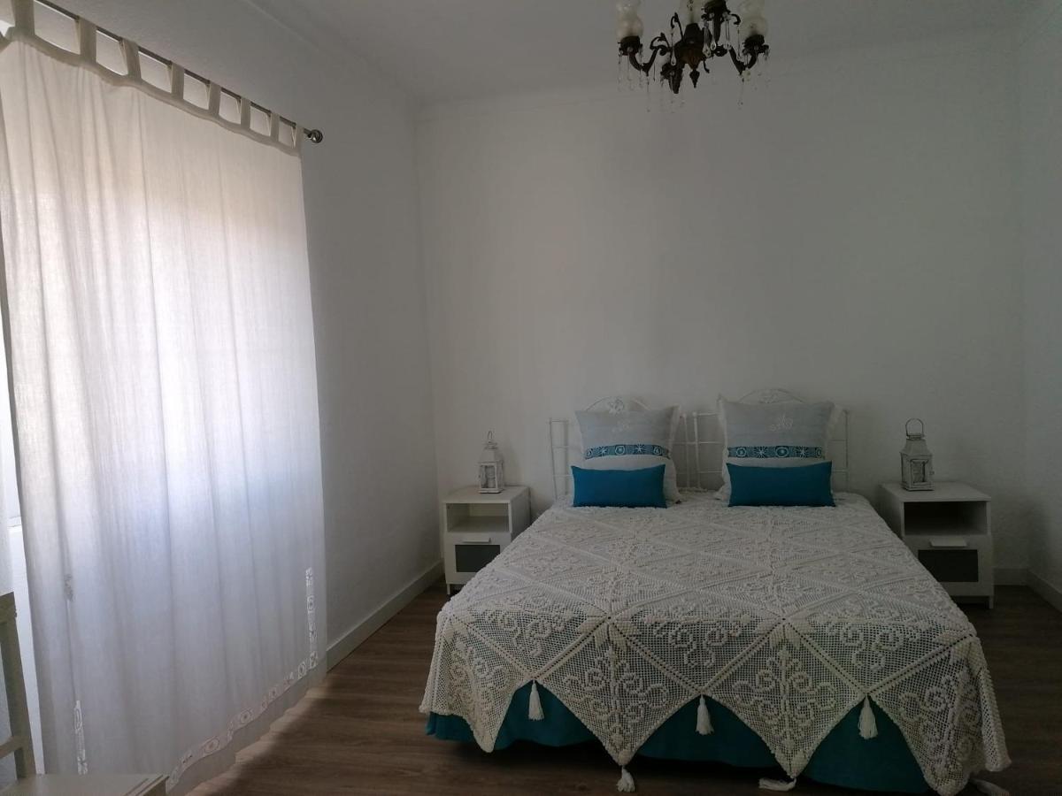 Alojamento Justo - Vila De Montargil Exterior foto